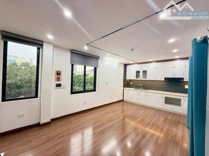 -	CHO THUÊ NHÀ NGÕ TRẦN DUY HƯNG- THANG MÁY- Ô TÔ VÀO NHÀ-DT 41M 6T-3PN-MỚI ĐẸP-CHỈ 30TR - 3
