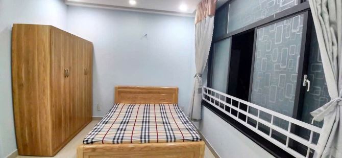 Định cư bán CHDV 1 trục Hẻm 5m Quang Trung, 10ph, ĐCT 45tr/, DT 4.6x22m, 3 lầu, 16.6 tỷ TL - 3