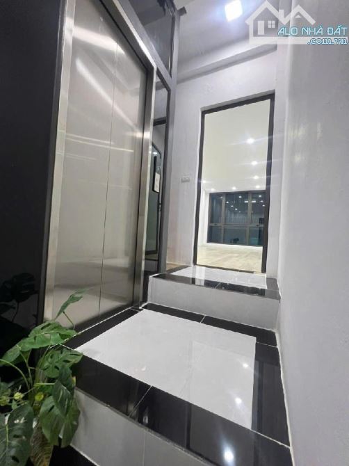 SIÊU PHẨM THANH BÌNH PHÂN LÔ VỈA HÈ THANG MÁY chỉ 12,5 tỷ 45m2 5 tầng 6 phòng - 3