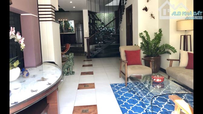 36 tỷ Thương lượng, Cần bán biệt thự ngang 7mx20m đường Lương Định Của, P. An Phú Quận 2 - 3