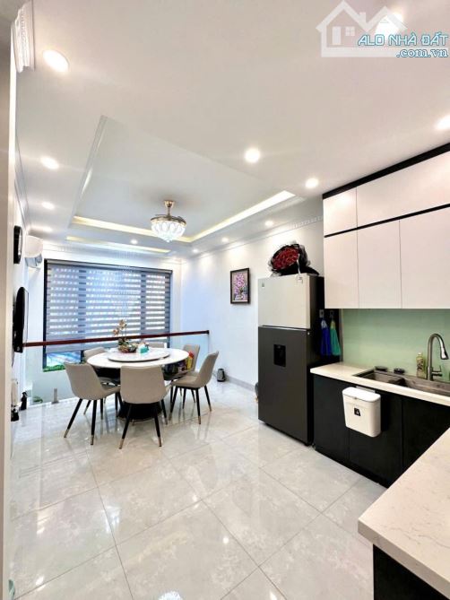 Bán Nhà Bồ Đề Long Biên 36m x 6 Tầng Giá 7,95 Tỷ Gần Ô Tô Full Nội Thất - 3