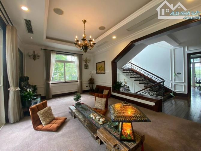 BÁN BIỆT THỰ CĂN GÓC 354M2 GIAI ĐOẠN 1 CIPUTRA - 3