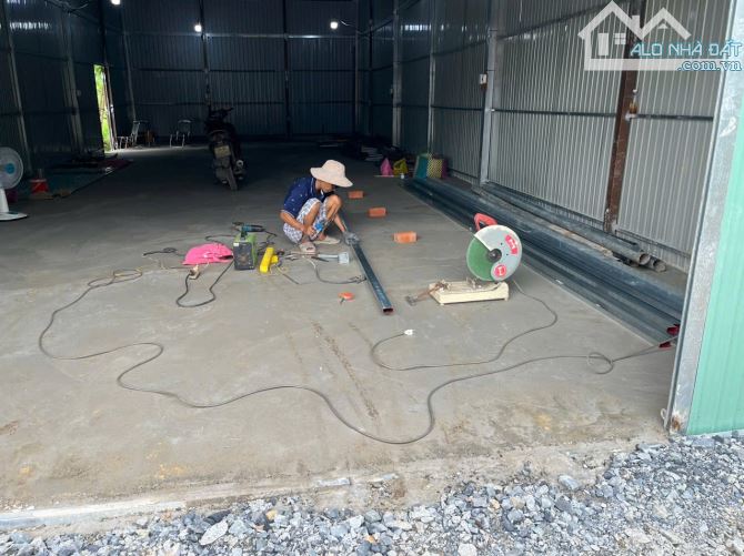 kho mới xây xong cho thuê gấp mặt tiền đường container hương lộ 2 trảng bàng - 3