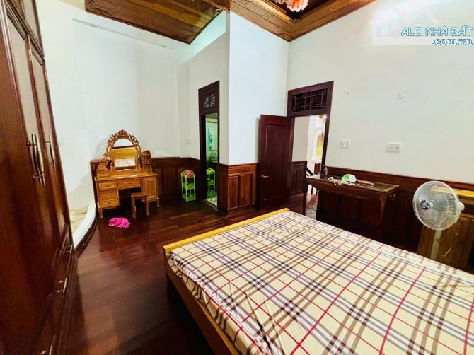 Cần Bán Căn Nhà 4 Mê Lệch Đường Nội Bộ Tôn Đức Thắng ,Cách Đường Trần Nhật Duật 25m - 3
