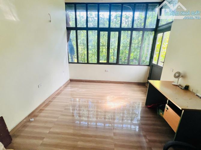 CHÍNH CHỦ BÁN GẤP MẶT PHỐ THỢ NHUỘM - VỈA HÈ - KD TỐT. 22m2 x 3T- MT3,8m - GIÁ 9,8 TỶ. - 3