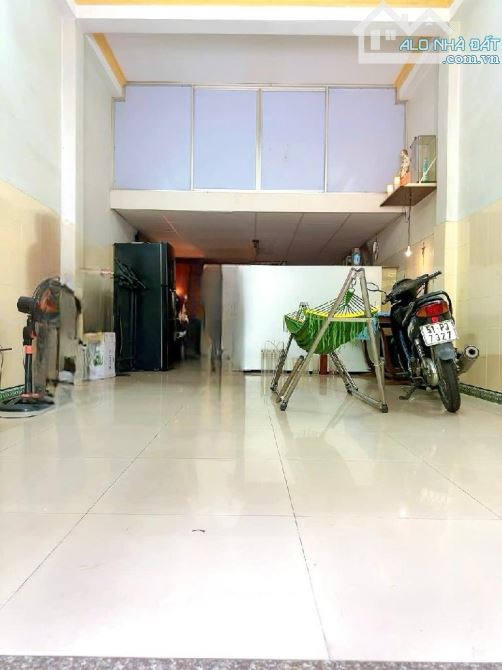 TT TÂN PHÚ - ĐƯỜNG RỘNG 12M - XE HƠI ĐẬU ĐỖ NGÀY ĐÊM - DÂN TRÍ CAO - 4x16 - 3 TẦNG - 3