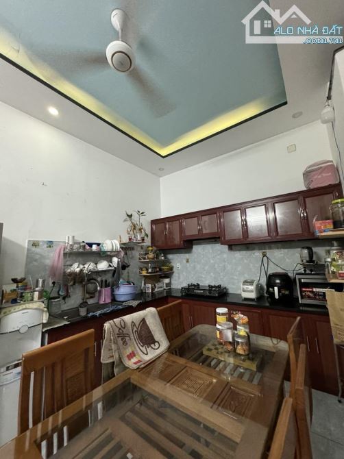 Trung tâm TT Hóc Môn, DT 9x18m (160m2). Gần Ngã Tư giao Tô Ký và Quang Trung. Sổ hoàn côn. - 3