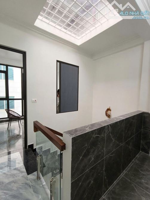 Bán Nhà Phố Chùa Láng - 2 Thoáng - Ở Ngay - Full Nội Thất - 46m, 4Tầng - Chỉ 10.9 Tỷ. - 3