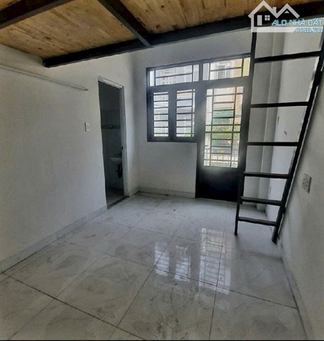 MUA BÁN ĐẤT MỚI NHÀ 4 TẦNG MỚI ĐẸP _ HẺM XE HƠI TỚI CỬA _ 72M2 SỔ VUÔNG VỨC _ 9PN CHỈ 6,5T - 3