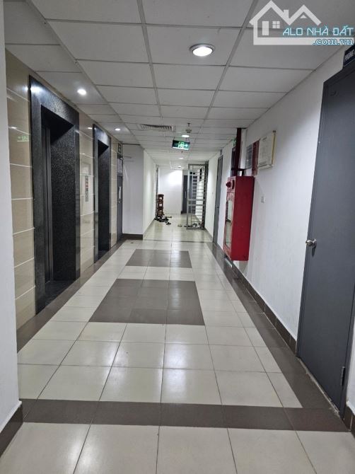 BÁN CĂN HỘ LÔ GÓC - KĐT RESCO PHẠM VĂN ĐỒNG, GIÁ 4.18 TỶ - 3