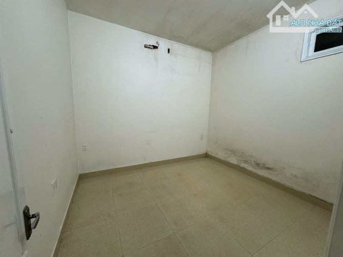 Bán nhà mặt tiền Phạm Văn Đồng nối dài - 1