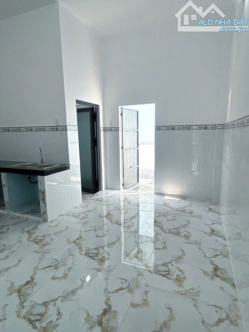 CẦN bán GẤP căn nhà 108m2 ở Hóc Môn giá 850 triệu ngay thị trấn Hóc Môn - 4
