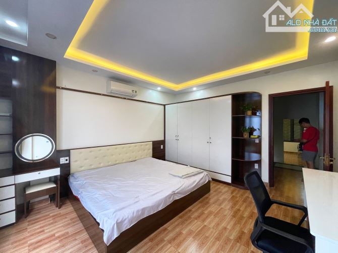 Nhà 4 tầng khu phân lô Hoàng Thế Thiện - 66m2 - Đường 6m - 4