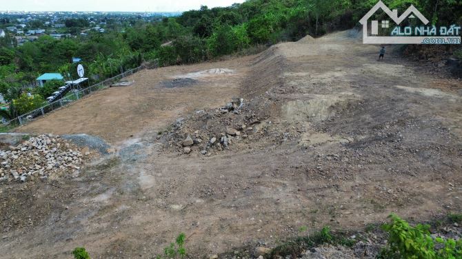 DT: 1.000m2 Giá: 1tỷ700tr, Bán View Thành Phố Bà Rịa, duy nhất chỉ có 1 lô này - 4