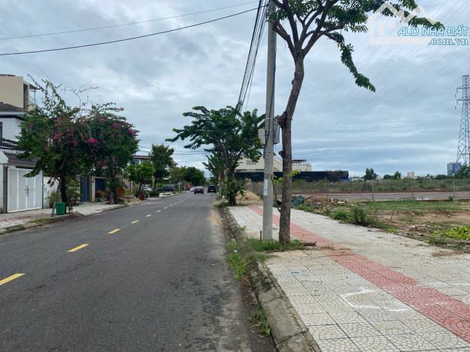 Bán lô đất góc Nguyễn Quang Chung - em Tài chuyên Hòa Xuân - 4