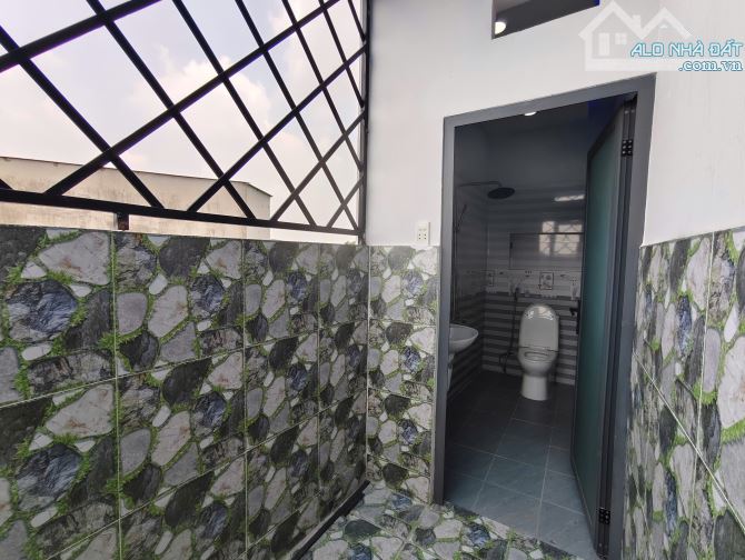 Nhà cách chợ 1km 3PN 5x20 (tặng 1m là 6x20) TK chuẩn sang trọng giá đầu tư - 4