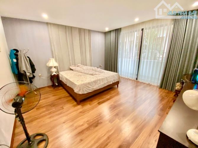 LÔ GÓC OTO TRÁNH HOÀNG CẦU,100M2 x 5 TẦNG,THANG MÁY NHẬP,TẬNG FULL NỘI THẤT CAO CẤP. - 4