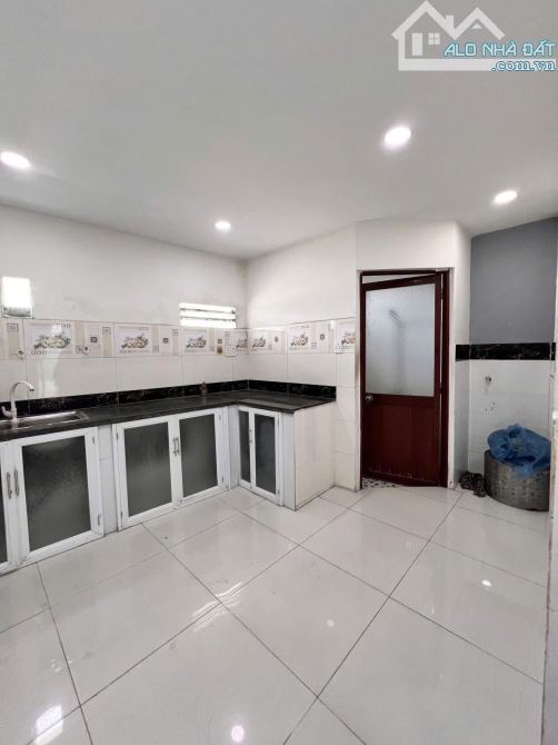 Nhà 1 Hầm 3 Lầu Gần Nguyễn Duy Trinh – Giá Dưới 4.5 Tỷ – Trung Tâm Quận 9 - 4