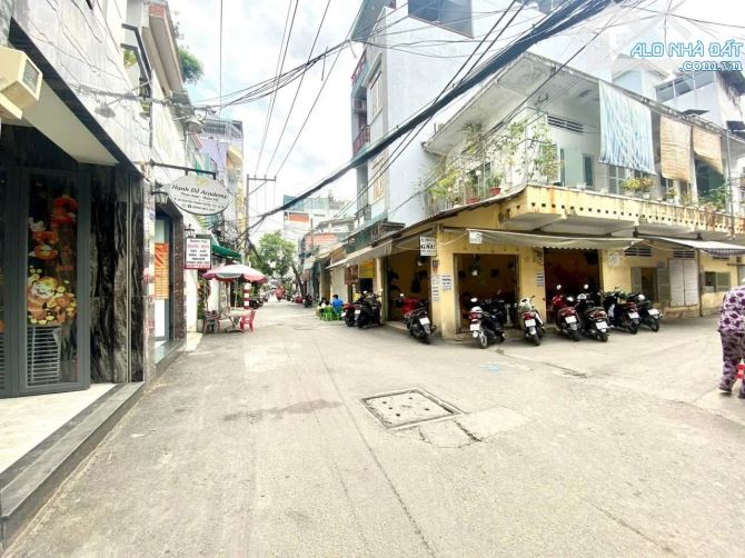 NHÀ MẶT TIỀN NGUYỄN THANH TUYỀN, P2 TÂN BÌNH-57M2-GIÁ 11.5 TỶ-DÒNG TIỀN 600T/Năm - 4