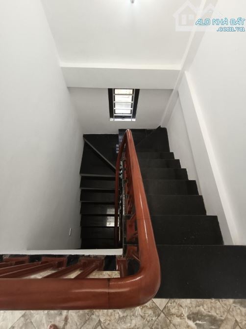 Tôn Đức Thắng - Nhà dân mới đẹp, ở luôn - 54m*5T - 13 Tỷ - Giá tốt - 4