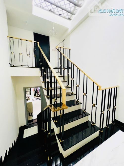 Bán nhà hẻm ôtô Nguyễn Trãi giáp Quận 1 đúc 3 tầng 4PN 58m2 tặng nội thất chỉ 10.2 tỷ - 4
