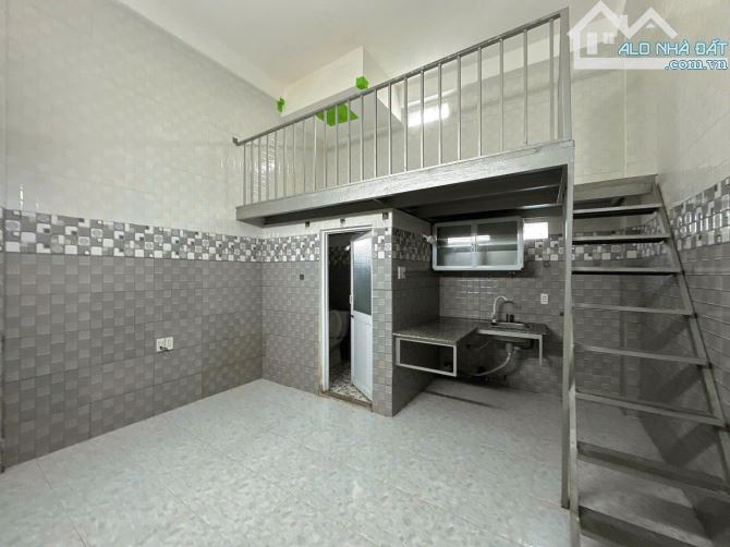 CHDV 4 lầu HXH Nguyễn Thị Định Q.2 ngang 7.5m 310m2 53PN T.máy có hầm TN 200tr chỉ 39 tỷ. - 4