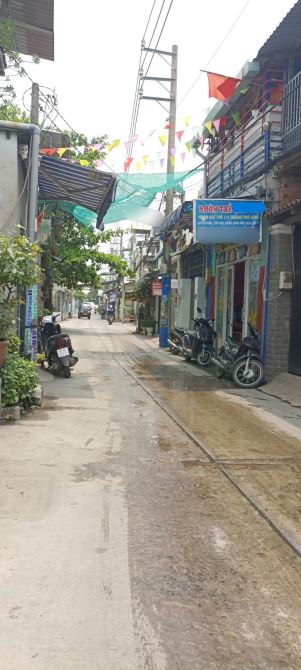 HƠN 4 TỶ CÓ NHÀ 3 TẦNG- 53M2 (4x13,3)- HẺM XE TẢI THÔNG TIỆN KINH DOANH- NGAY LIÊN KHU 4-5 - 4