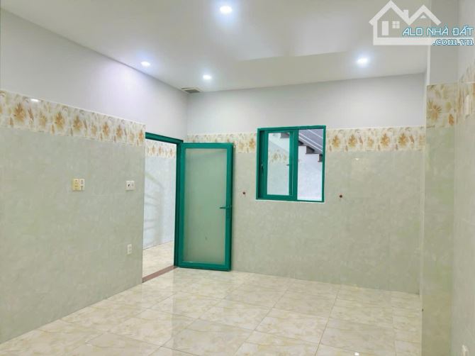 Bán gấp nhà 1Tr3L 5x20  phường an phú đông  giá cực tốt - 4