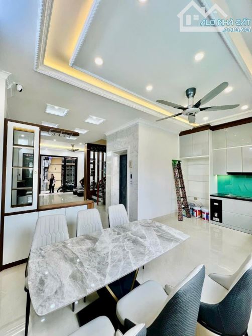 Nhà cực đẹp, oto qua, gần Phố, Tam Trinh, thang máy, 68m2 x mtiền 6m. Sốt bán 12.8 tỷ - 4