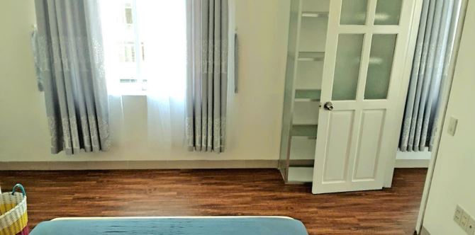 Bán toà căn hộ 6 tầng 1 tum Tuệ Tĩnh Nha Trang - Lộc Thọ có thang máy , hẻm rộng oto - 4