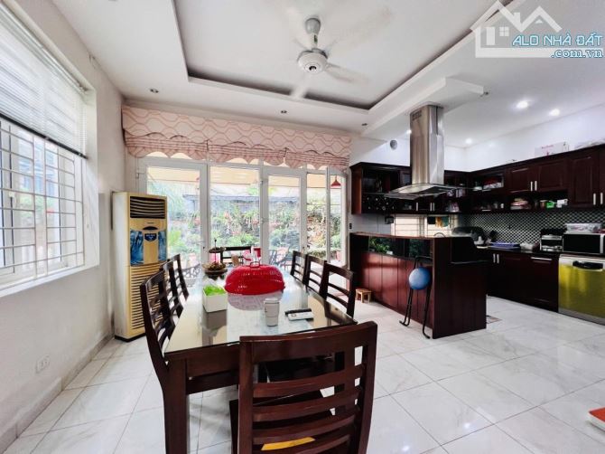 BÁN NHÀ PHÂN LÔ LIỄU GIAI- ĐƯỜNG 7M- Ô TÔ- 60M2, MẶT TIỀN 5.3M, 5 TẦNG- GIÁ 22.5 TỶ - 4
