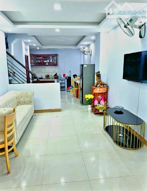 Bán nhà khu tên lửa Phùng Tá Chu, 3 tầng đúc 64m2 hẻm xe hơi thông 10pn có dòng tiền 5,4t. - 4