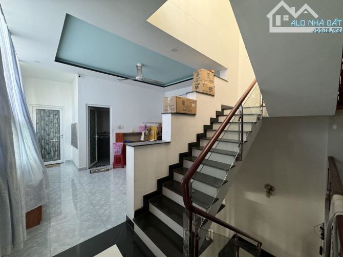 Trung tâm TT Hóc Môn, DT 9x18m (160m2). Gần Ngã Tư giao Tô Ký và Quang Trung. Sổ hoàn côn. - 4