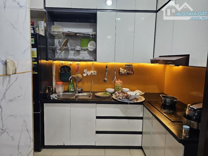 BÁN CĂN HỘ LÔ GÓC - KĐT RESCO PHẠM VĂN ĐỒNG, GIÁ 4.18 TỶ - 4