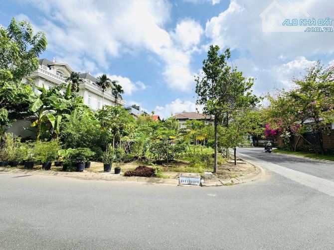 Đất Biệt Thự Góc 3 Mặt Tiền 326m2(16mx20m) Khu Compound Nguyễn Văn Hưởng,Thảo Điền,Q2 - 5