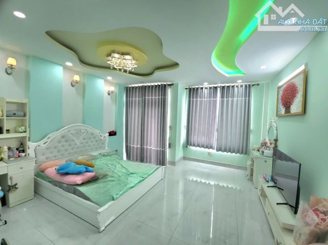 Bán Nhà Đẹp, Mặt Tiền Đường 105, 240m2, Ngang 10m, 4 Tầng, Chỉ 24 Tỷ, P.7, Quận 8 - 5