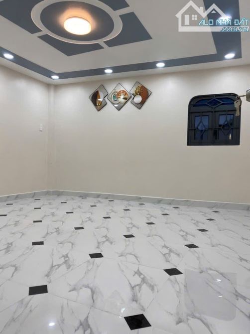 NHÀ ĐẸP GẦN LÊ VĂN QUỚI - GÒ XOÀI - 3 TẦNG - 4 x 13 - HẺM THÔNG - CHỈ 4.8 TỶ - 5