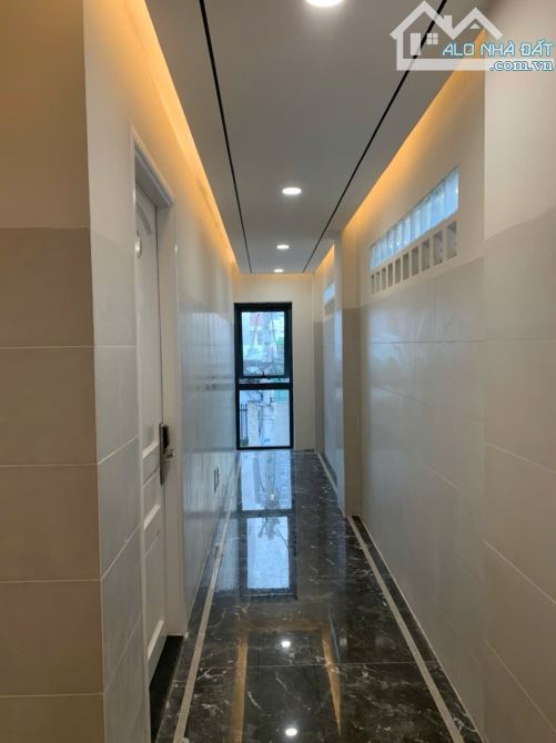 Tòa nhà  37 căn hộ dịch vụ 1hầm 6 tầng 6x31m quận 7 dòng tiền 200 tr/tháng  giá 37 tỷ TL - 5