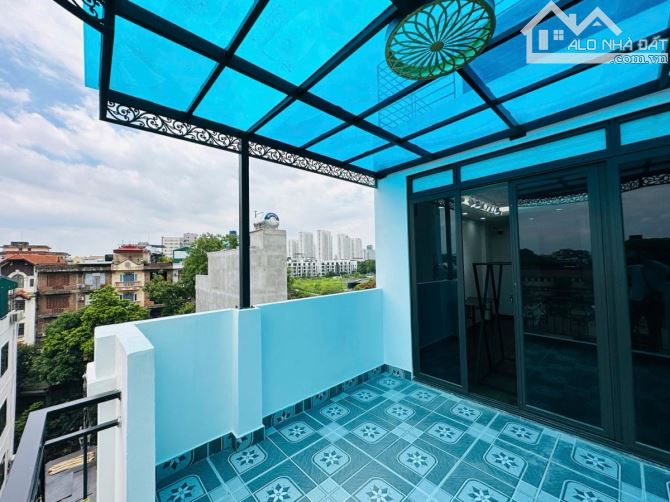 PHÂN LÔ CÁN BỘ - GARA Ô TÔ - 7T THANG MÁY - CHO THUÊ/ Ở SƯỚNG - NỘI THẤT XỊN - 5