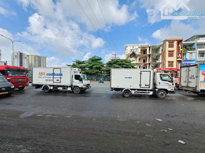 Đất mặt tiền ngay cổng kcn Sóng Thần, phường An Bình, TP Dĩ An. 15 tỷ - 5