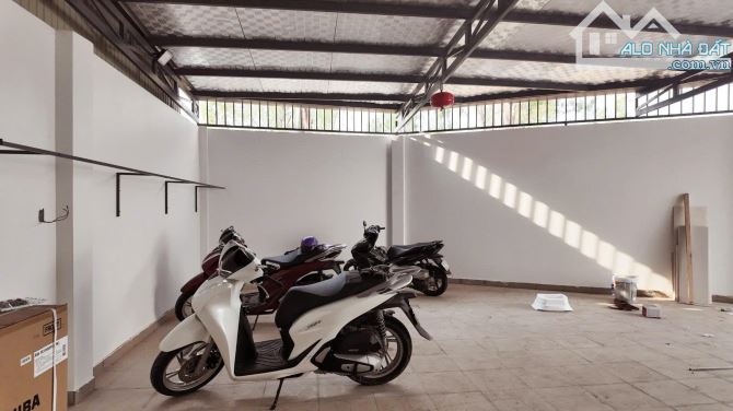 CHDV CAO CẤP 20 PHÒNG - DT 262M², NỞ HẬU - DÒNG TIỀN 80TR/TH, NGAY HOÀNG HỮU NAM - 5