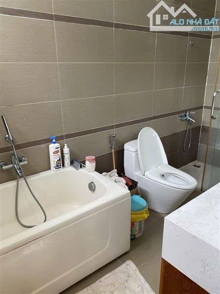BIỆT THỰ ĐẲNG CẤP 3 TẦNG - DT 136M², 5PN, 6WC - VILLA PARK KHANG ĐIỀN - 5