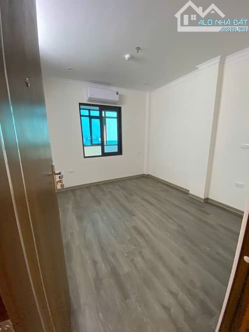 SIÊU PHẨM dòng tiền Võng Thị Hồ Tây 105m2x8tầng thang máy , Mt 6m giá chỉ 26tỷ - 6