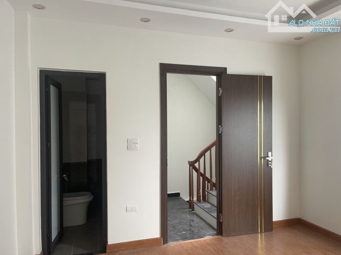 Bán nhà Đại Cát, Liên Mạc, Bắc Từ Liêm, 35m2, 5 tầng, giá 4.7 tỷ - 6