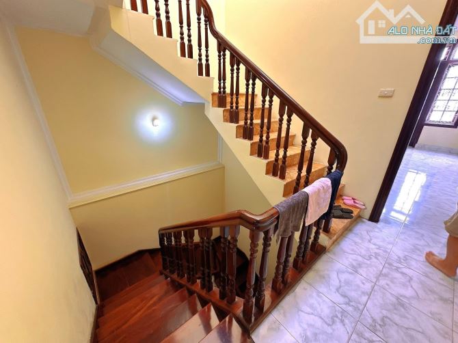 BÁN NHÀ MẶT PHỐ HOÀNG QUỐC VIỆT 92m2 - 6T - MT 4.5m - 66 TỶ - 2 MẶT TIỀN - KINH DOANH ĐỈNH - 6