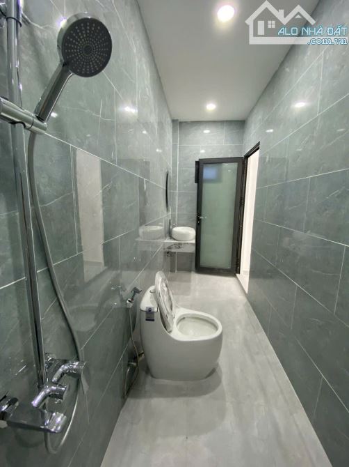 NHÀ MẶT TIỀN 110M2 THUẬN TIỆN KINH DOANH MỌI NGÀNH NGHỀ - 7