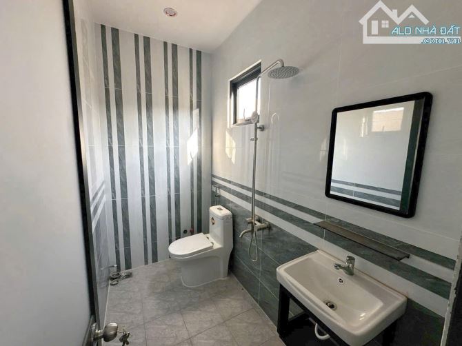 Bán Nhà 1 Trệt 1 Lầu Thổ Cư 100%, hẻm Văn Phương, Xã Thạnh Phú, gần Chợ ChangSin - 7