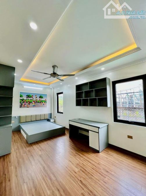 Nhà cực đẹp, oto qua, gần Phố, Tam Trinh, thang máy, 68m2 x mtiền 6m. Sốt bán 12.8 tỷ - 7