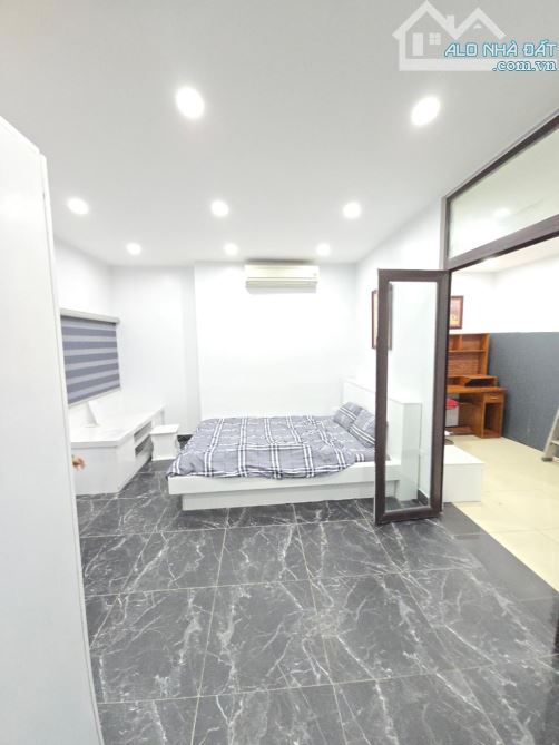 SIÊU PHẨM CÓ 1 0 2 ĐÌNH THÔN, OTO TRÁNH NHAU - 9 TẦNG THANG MÁY - KINH DOANH - 2 THOÁNG - 7