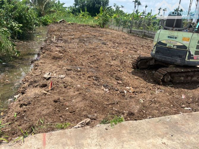 Đón sóng Vin cùng 2 siêu phẩm F0 mặt Đường thôn 5m .Tại phong Quang_Đại Đồng - 8
